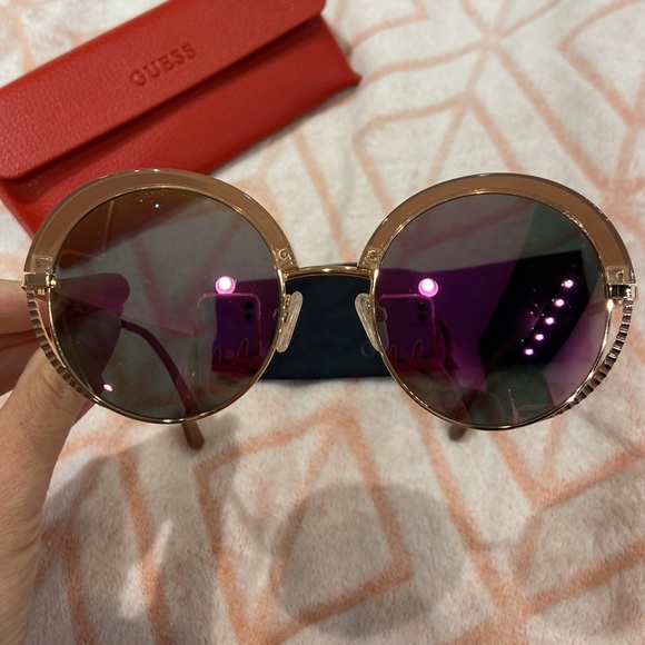 GUESS SUNGLASSES - Picture 5 of 8